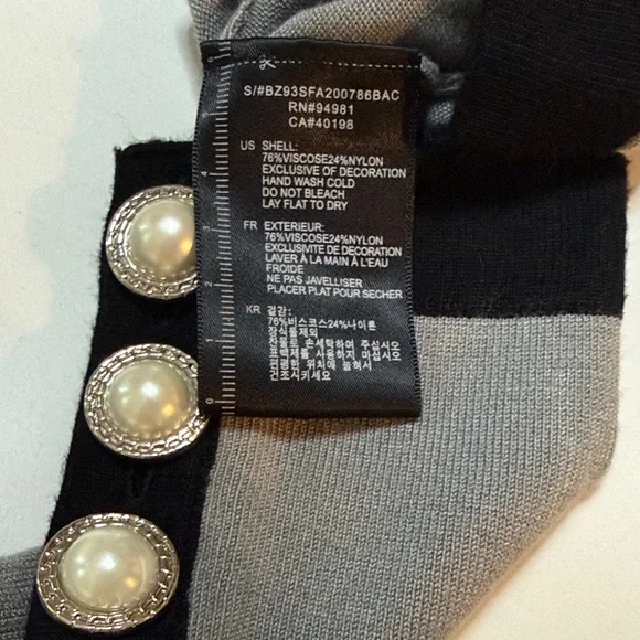 Vintage Twelve by Twelve Pearl Button Military Knit Cardigan/M - Chanel Style - Picture 6 of 8